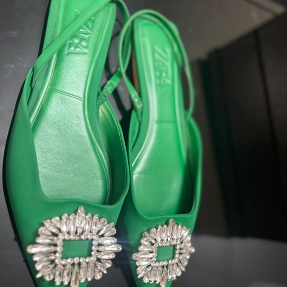 Zara Emerald Green Heels with Crystal Embellishments - Picture 1 of 1